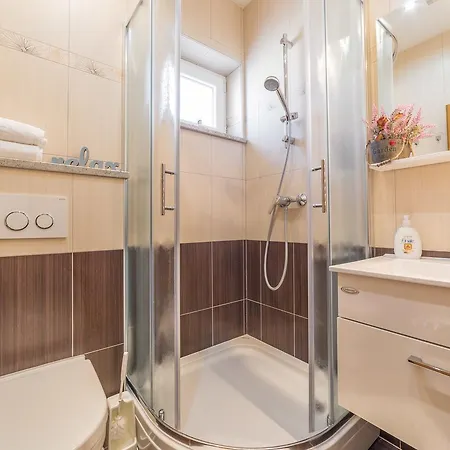 Lägenhet Valentino *