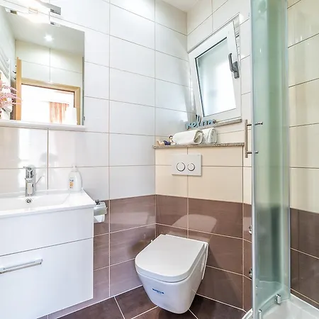 Valentino Lägenhet Vodice